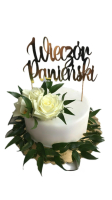 Tort na Wieczór Panieński z żywymi kwiatami i topperem