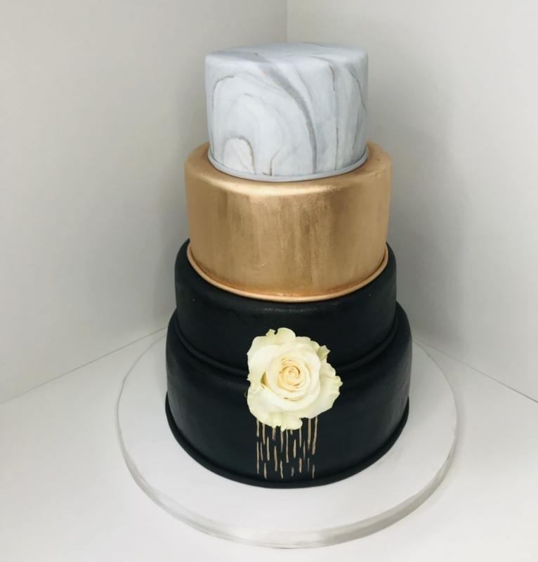Tort weselny